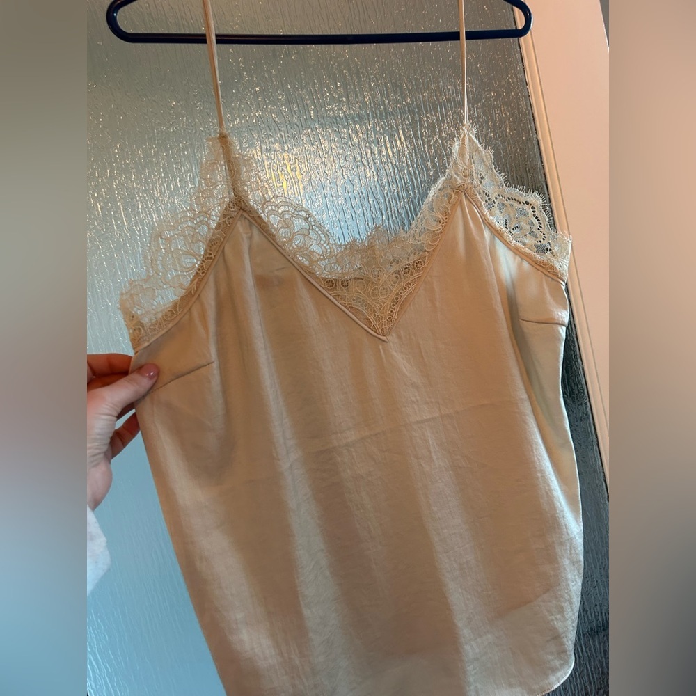 NWOT Elegant Cream Lace Trim Satin Cami Top - Picture 2 of 6